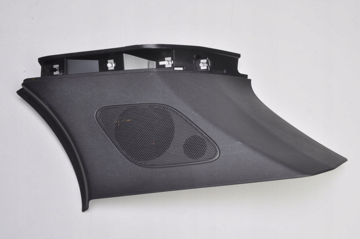 PORSCHE CAYENNE 9Y0 POST COVER RIGHT 9Y0867246