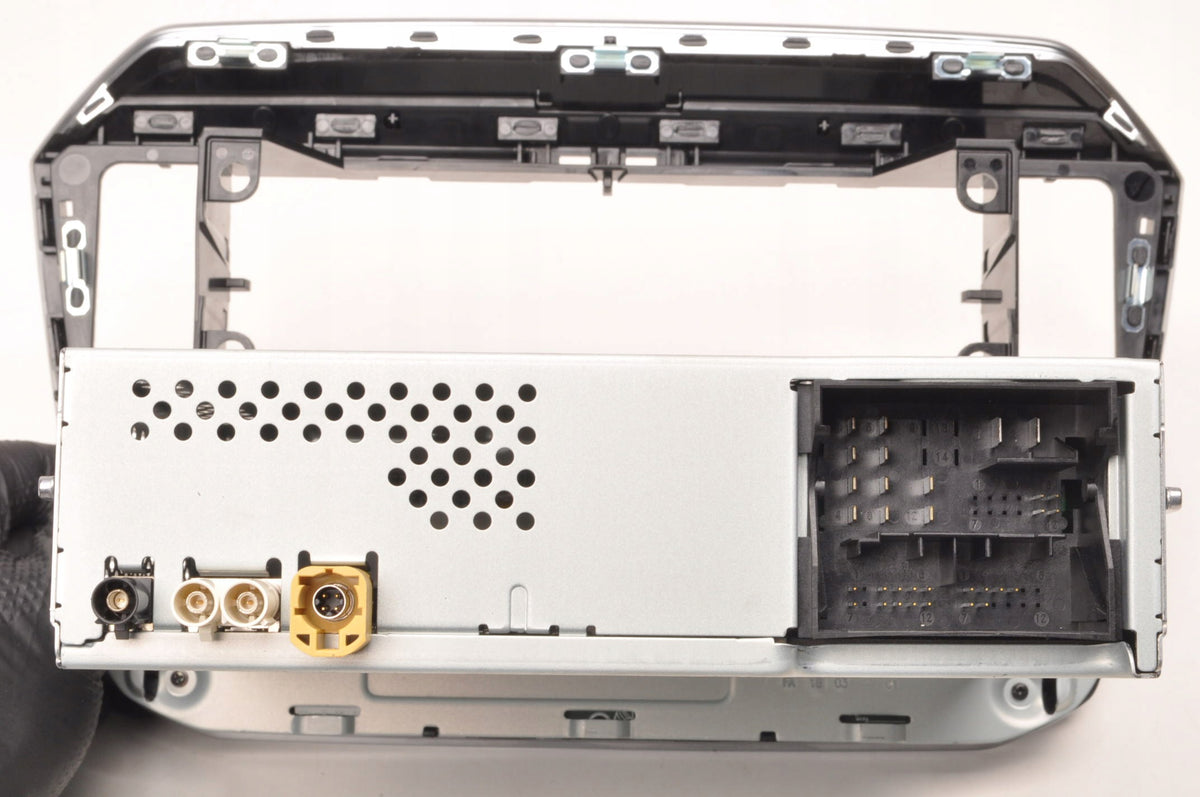 RADIO VOLKSWAGEN UP 1S0035869B