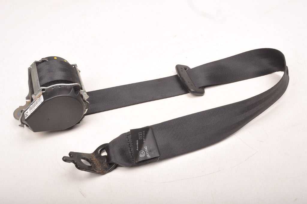 RENAULT CLIO IV SEAT BELT RIGHT REAR 888404130