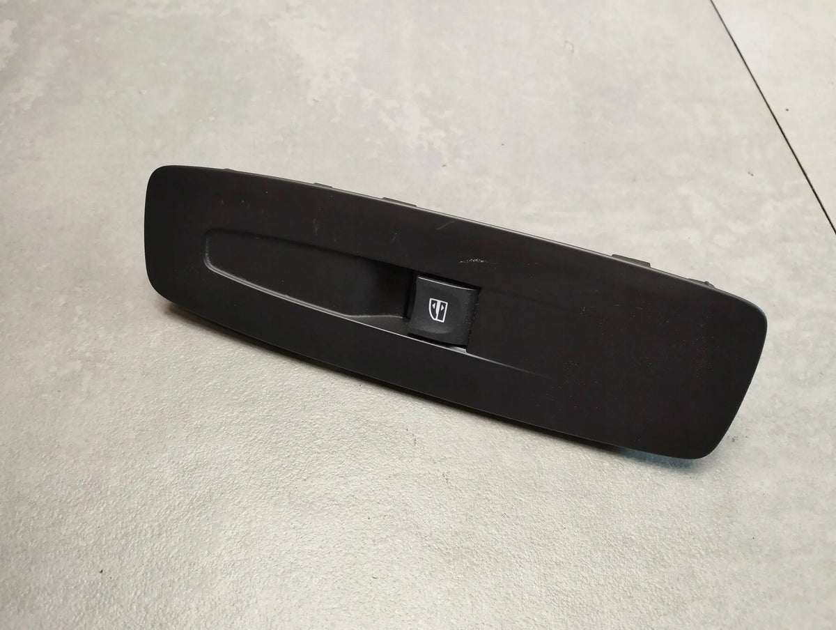 Renault Scenic IV WINDOW SWITCH RIGHT FRONT 809605274R