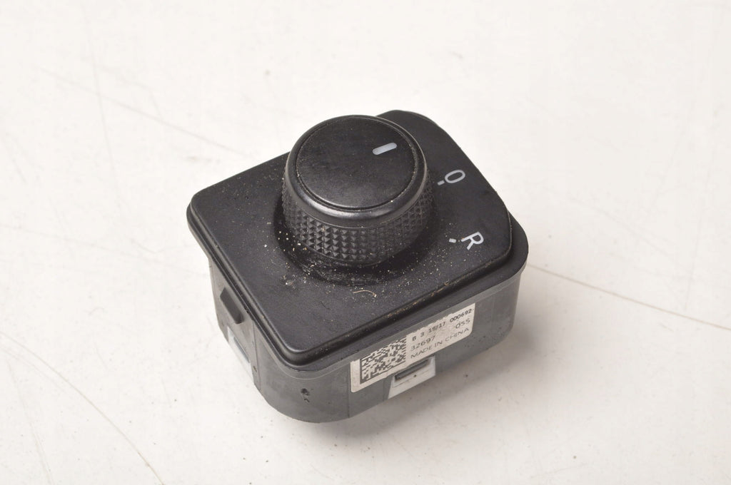 SEAT IBIZA V MIRROR ADJUSTMENT SWITCH 6F0959566