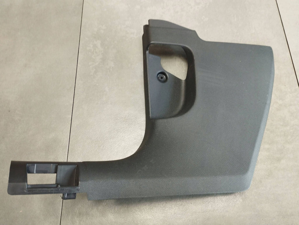 Seat Leon IV 2024 THRESHOLD GUARD LEFT 5FA863483