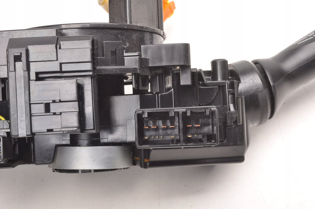 TOYOTA AURIS AND COMBINED SWITCH 02310-17F247