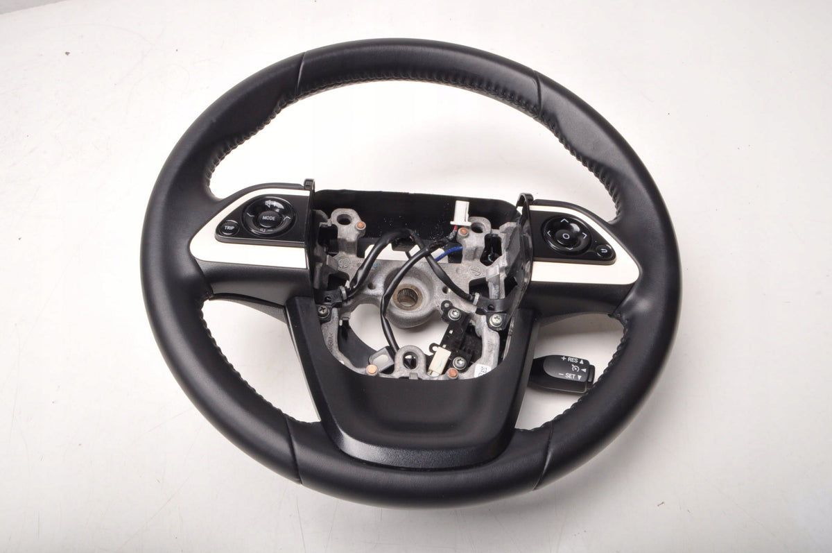TOYOTA PRIUS III MULTIFUNCTION LEATHER STEERING WHEEL