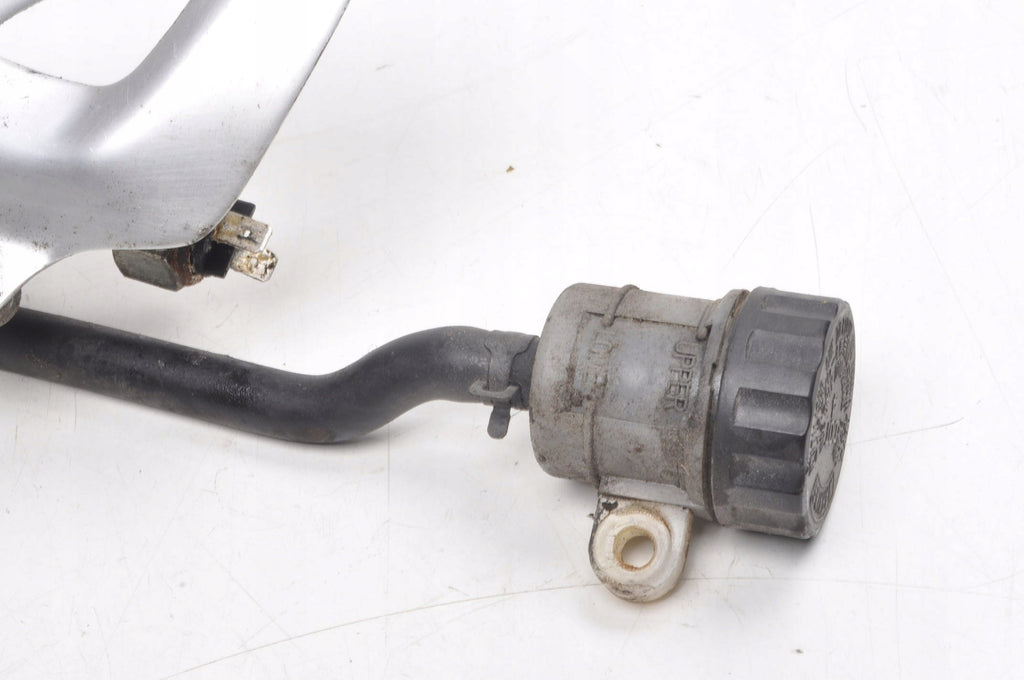 TRIUMPH TIGER 1050 SET FOOTREST RIGHT 2080717