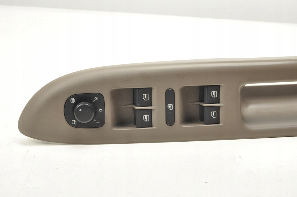 VOLKSWAGEN GOLF PLUS PANEL WINDOW SWITCH 5M1867371C BRIGHT