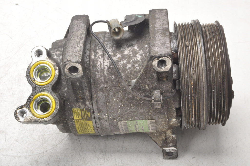 VOLVO C30 2.5 T5 AIR CONDITIONING COMPRESSOR P31308257