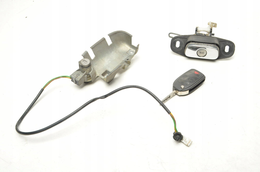VOLVO S40 AND INSERT CHROME LOCK KEY SET