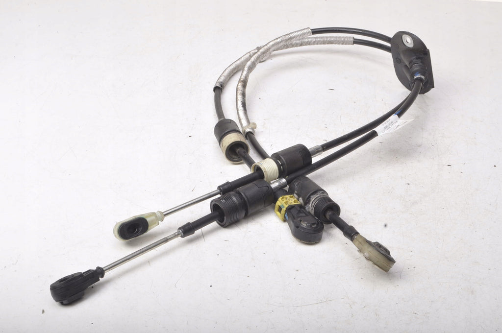 VOLVO V40 II 2.0 D4 SHIFT CABLES 31325593