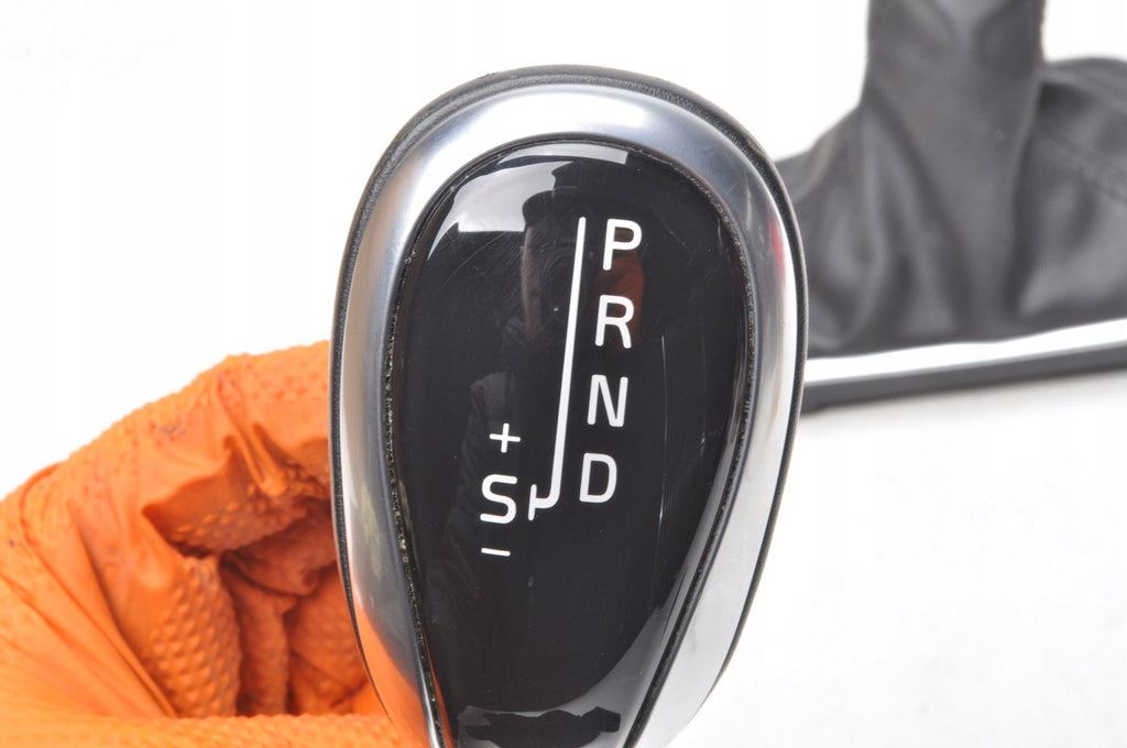 VOLVO V40 II SHIFT BELLOWS KNOB