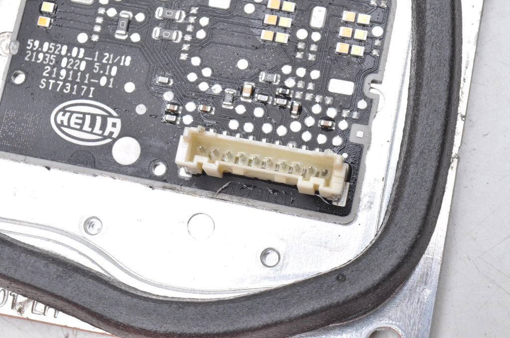 VOLVO V60 II LED MODULE 219111-02