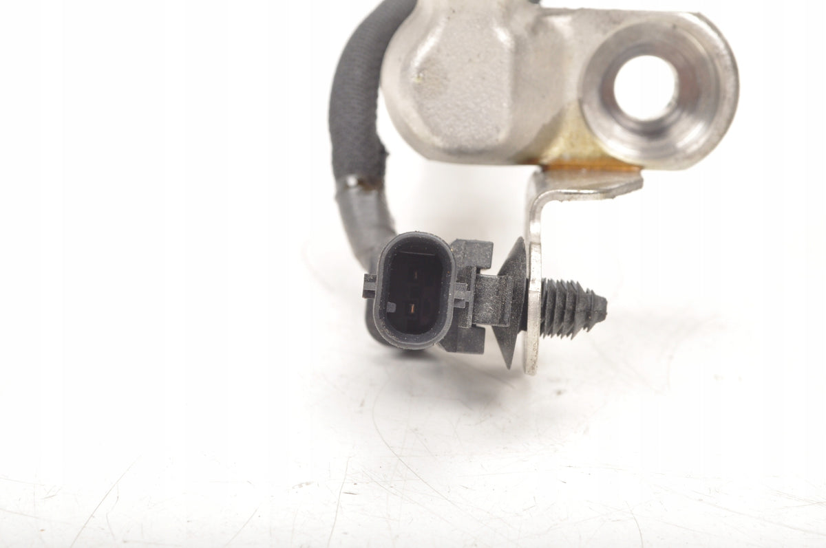 VOLVO XC40 2.0 T4 INJECTION RAIL 31478555 4TKM.