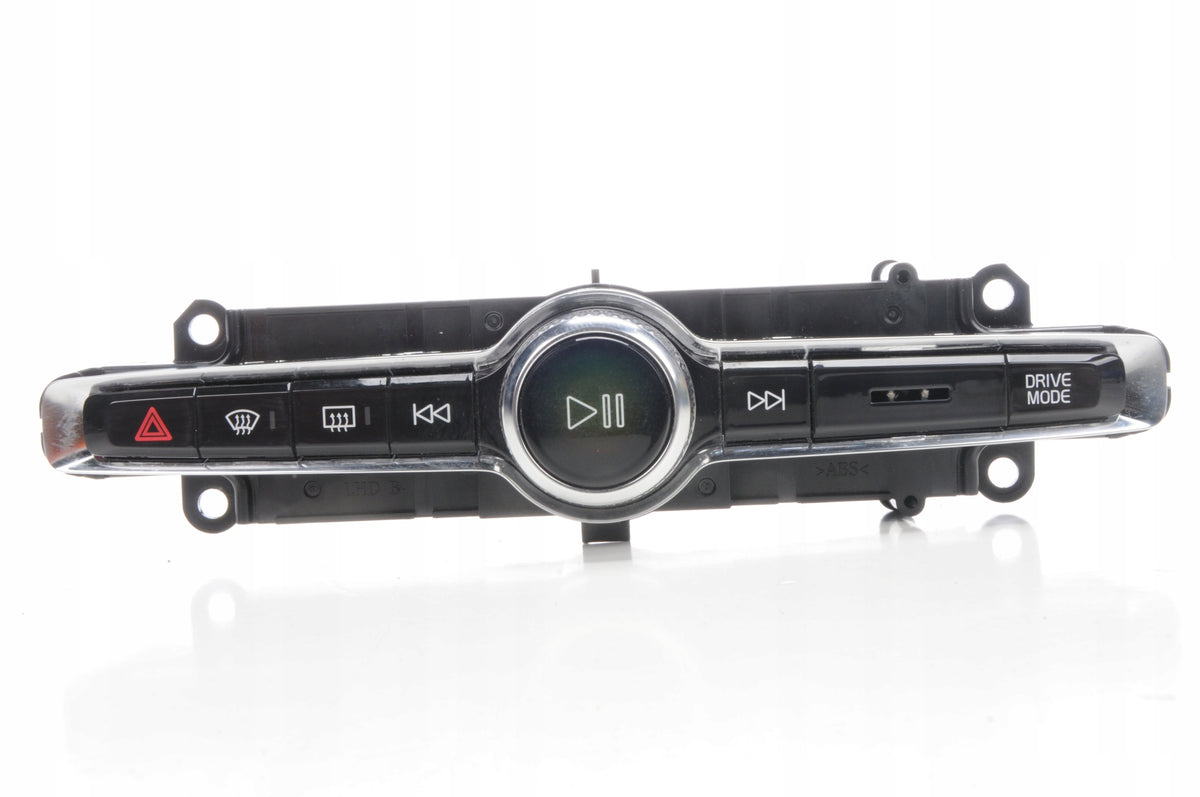 VOLVO XC40 II RADIO PANEL P31456672