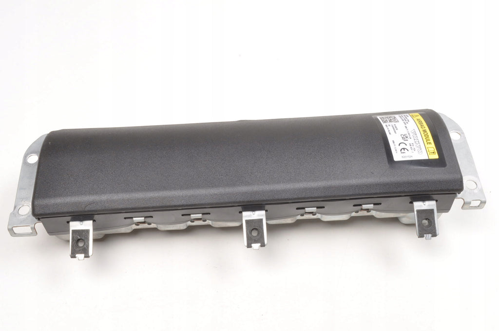 VOLVO XC40 KNEE PAD 31455736