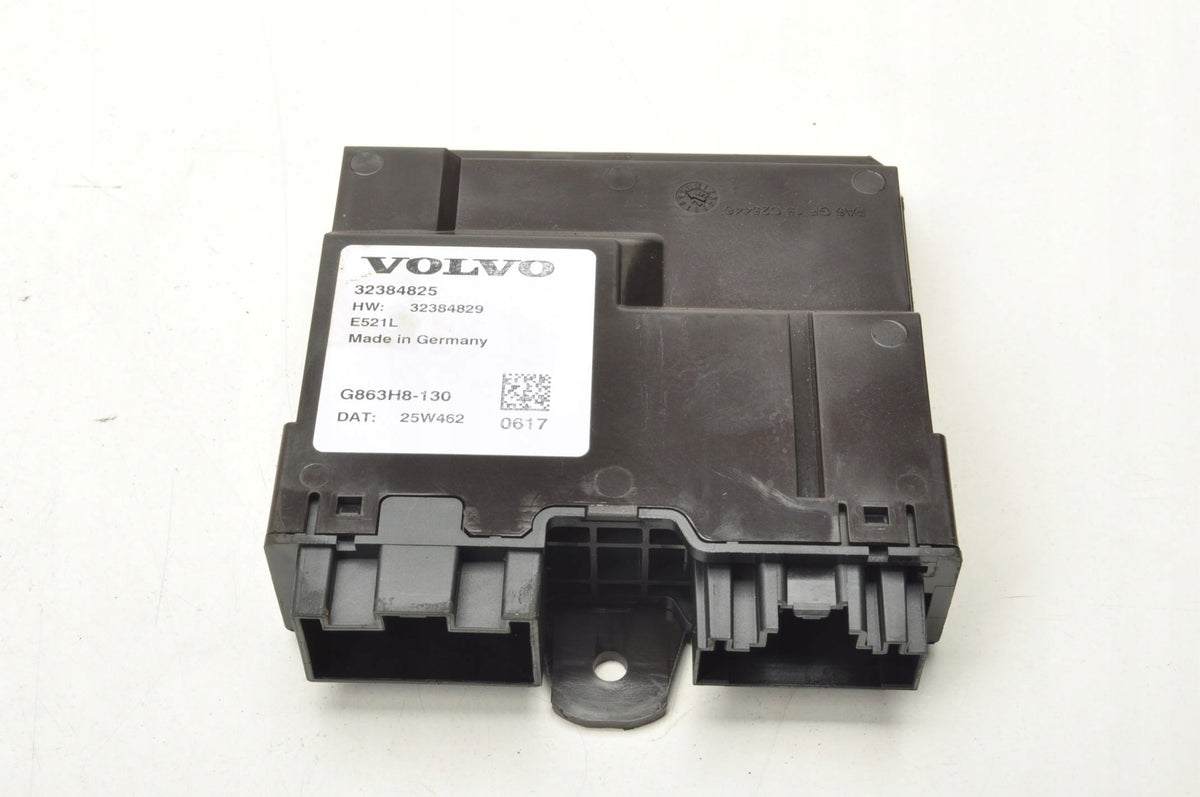 VOLVO XC60 II LUGGAGE COMPARTMENT FLAP CONTROLLER MODULE 2026 32384825