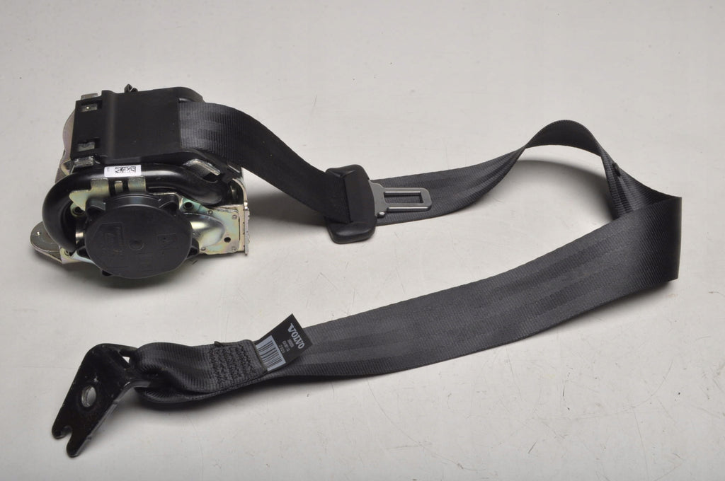 VOLVO XC60 II SEAT BELT LEFT REAR 2 ROW 39838359