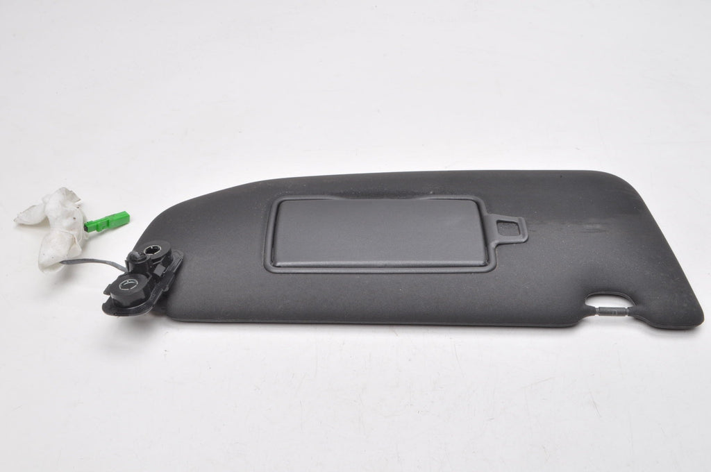 VOLVO XC60 II SUN VISOR RIGHT