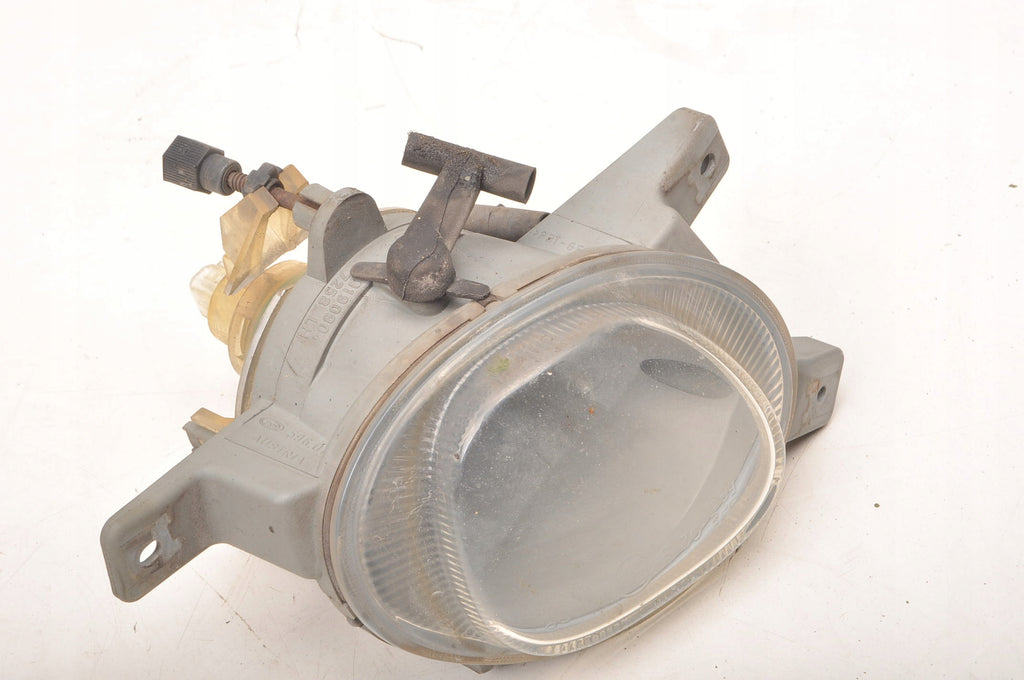 VOLVO XC70 HALOGEN LEFT LIFT 9190904