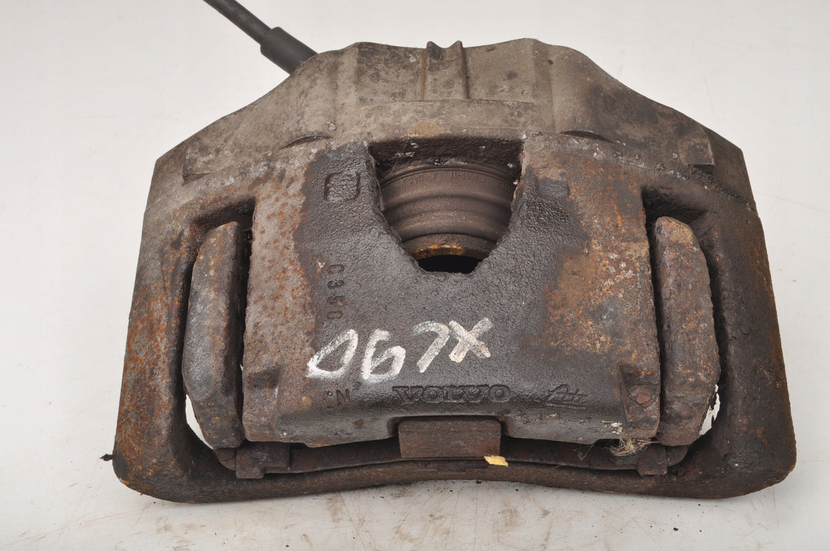 VOLVO XC90 BRAKE CALIPER RIGHT FRONT