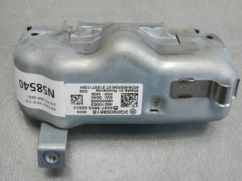 VW Golf VIII HANDLEBAR LOCK 2Q0905861B