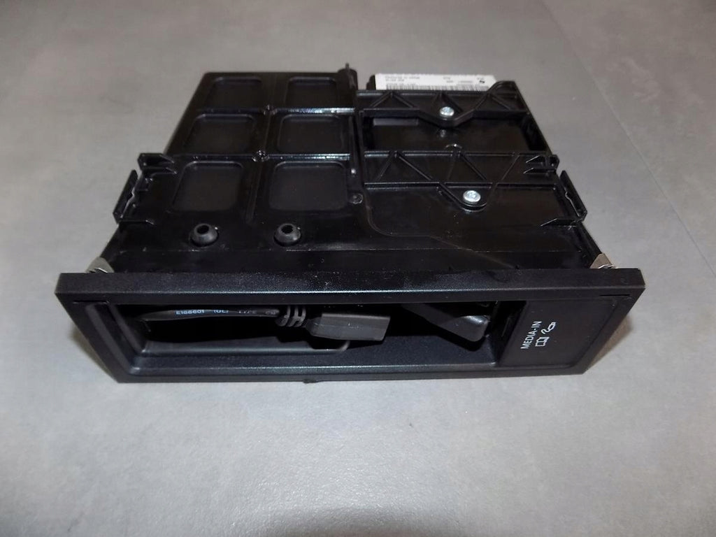 VW PASSAT B7 MEDIA-IN INTERFACE 5N0035341D