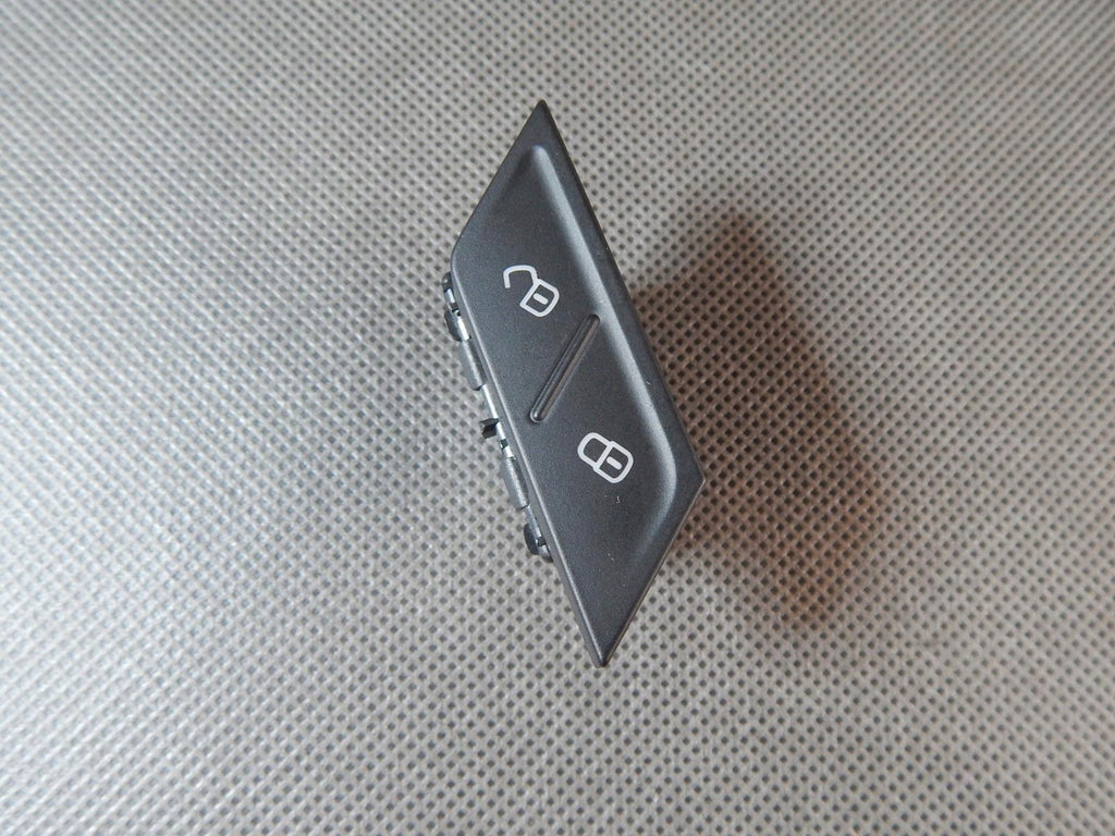 VW PASSAT B8 CENTRAL LOCK BUTTON 3G0962125A