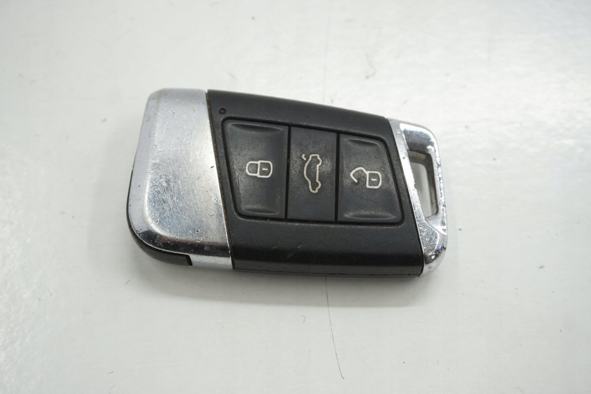 VW PASSAT B8 REMOTE CONTROL KEY 3G0959752