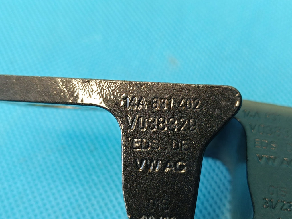 VW PASSAT B8 VARIANT 2024 R DOOR HINGES RIGHT FRONT 14A831402A 14A831402
