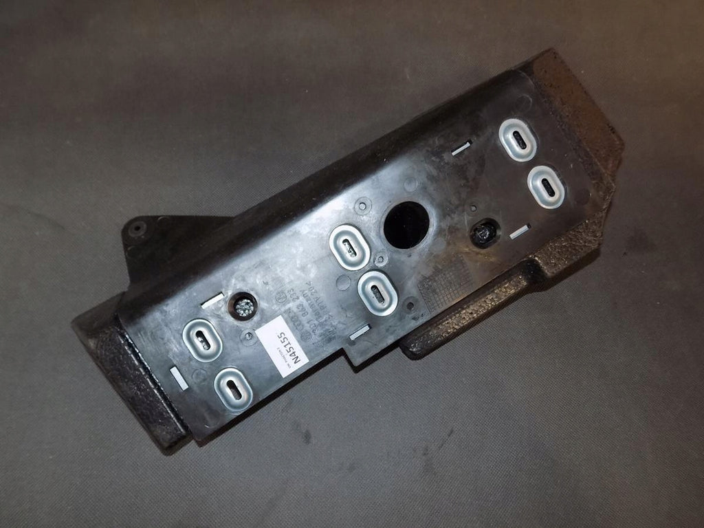 VW PHAETON BASE FOOT 3D1863233