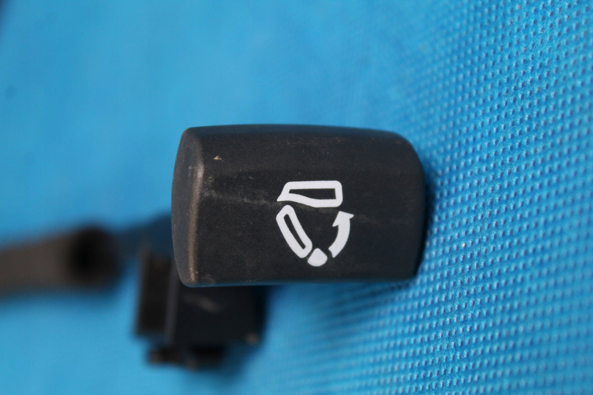VW T-ROC CONVERTIBLE COUCH LOCK REAR LEFT 2GC885681B 2021R