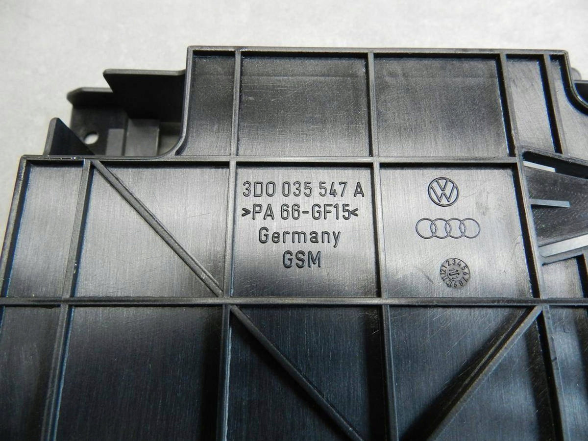 Volkswagen Phaeton BOX HOLDER 3D0035547A